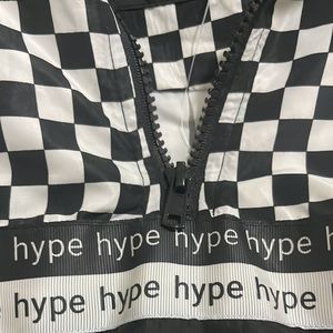 Cute rue 21 hype crop windbreaker